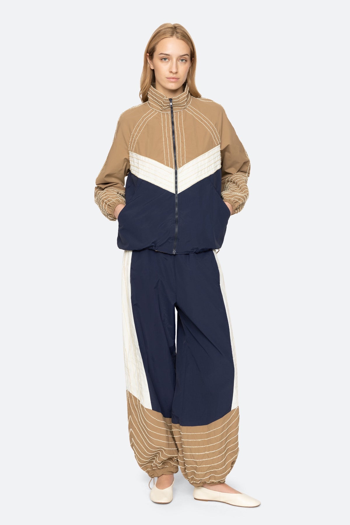 QUINN EMB BEADED WINDBREAKER (D2)