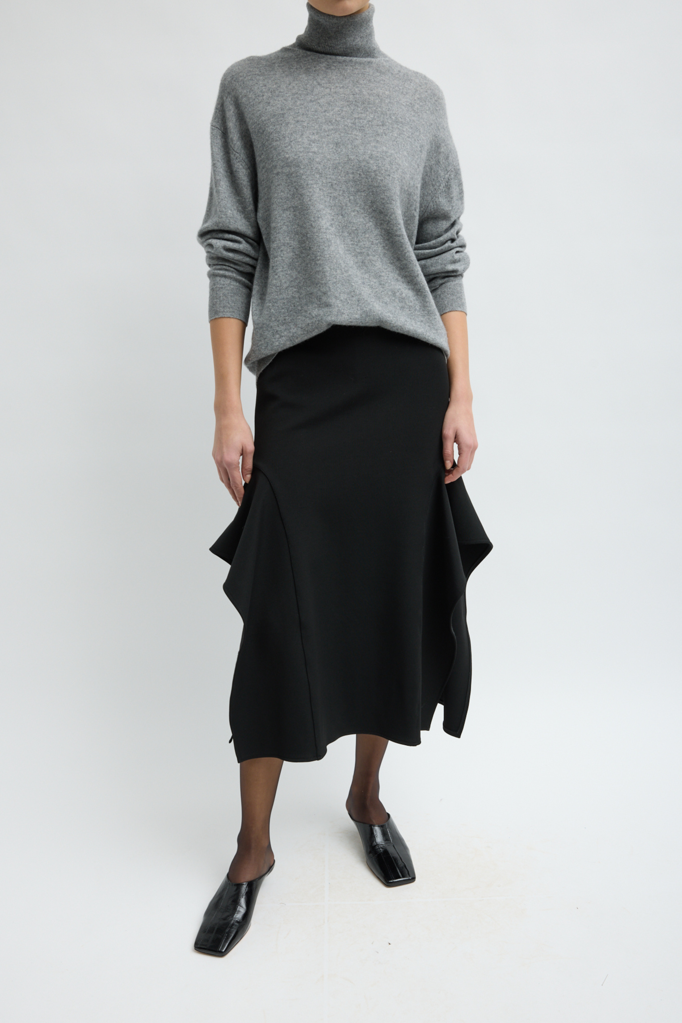 Washable Cashmere Tneck Sweater