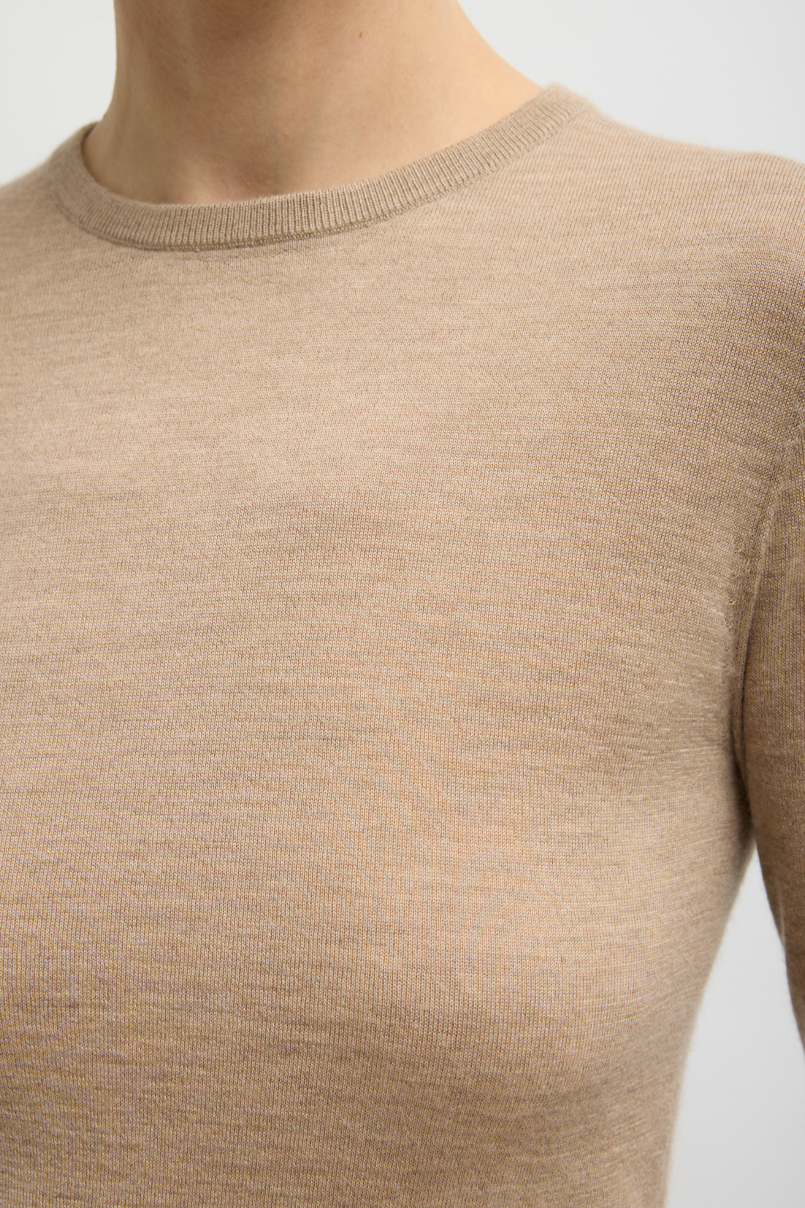 Tissue Cashmere Crewneck Pullover - Oatmeal