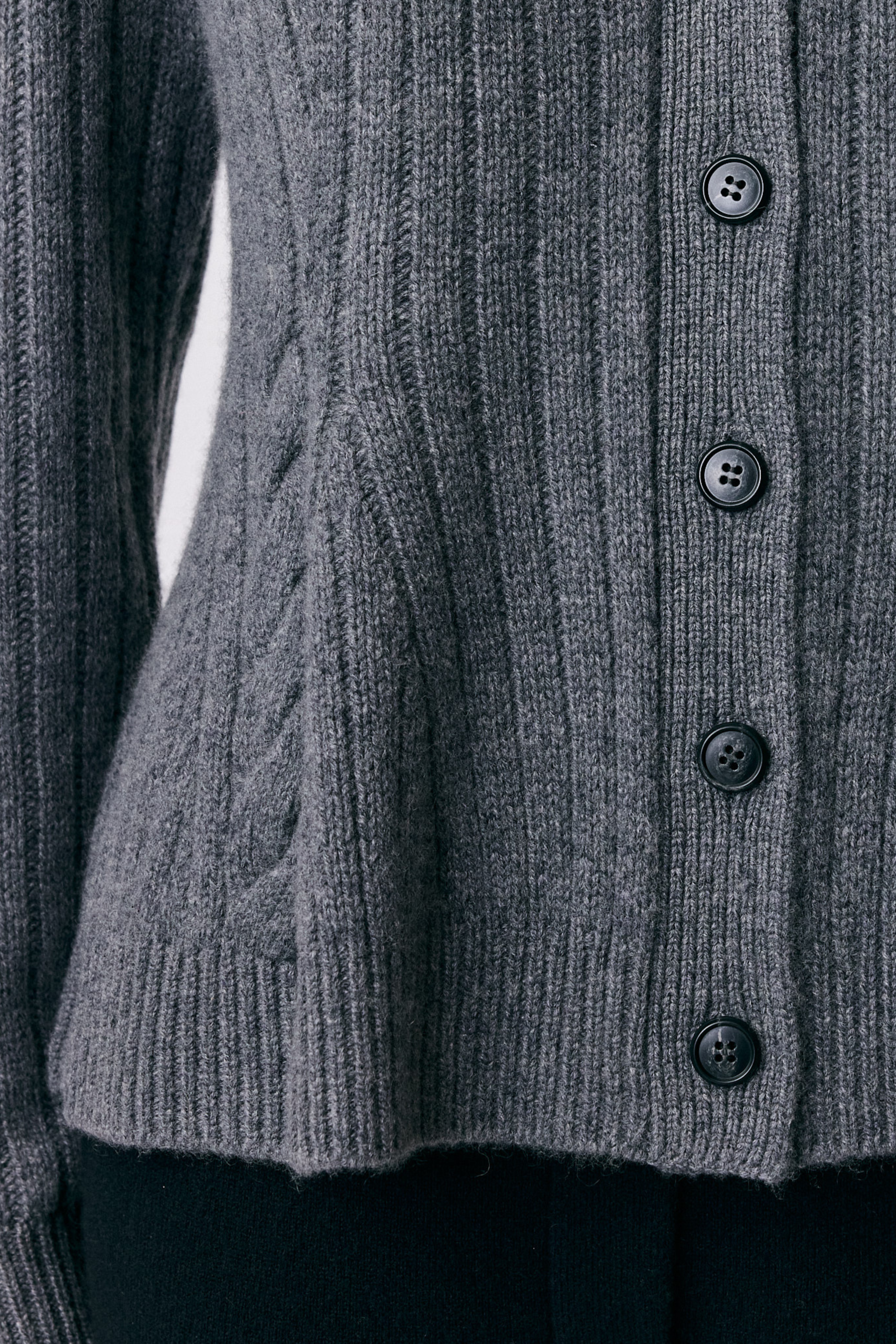 Leire Cardigan