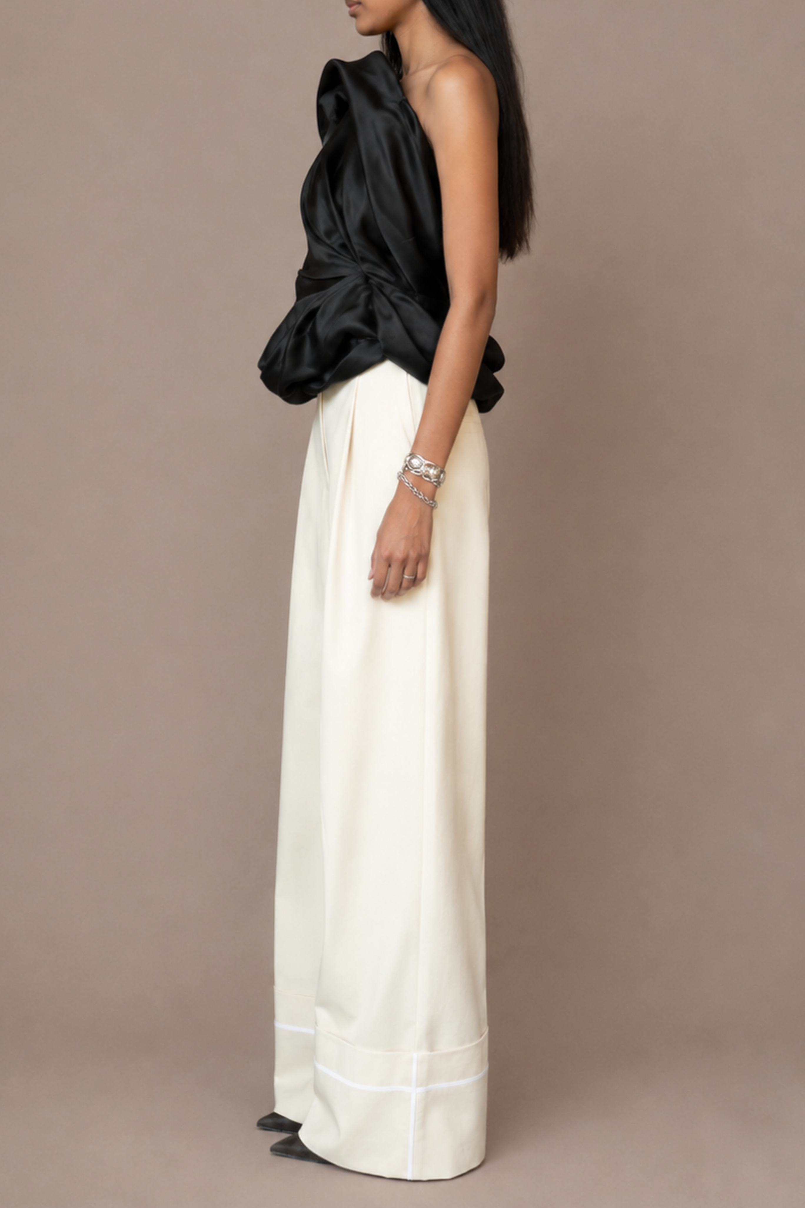 The Sculptural Top