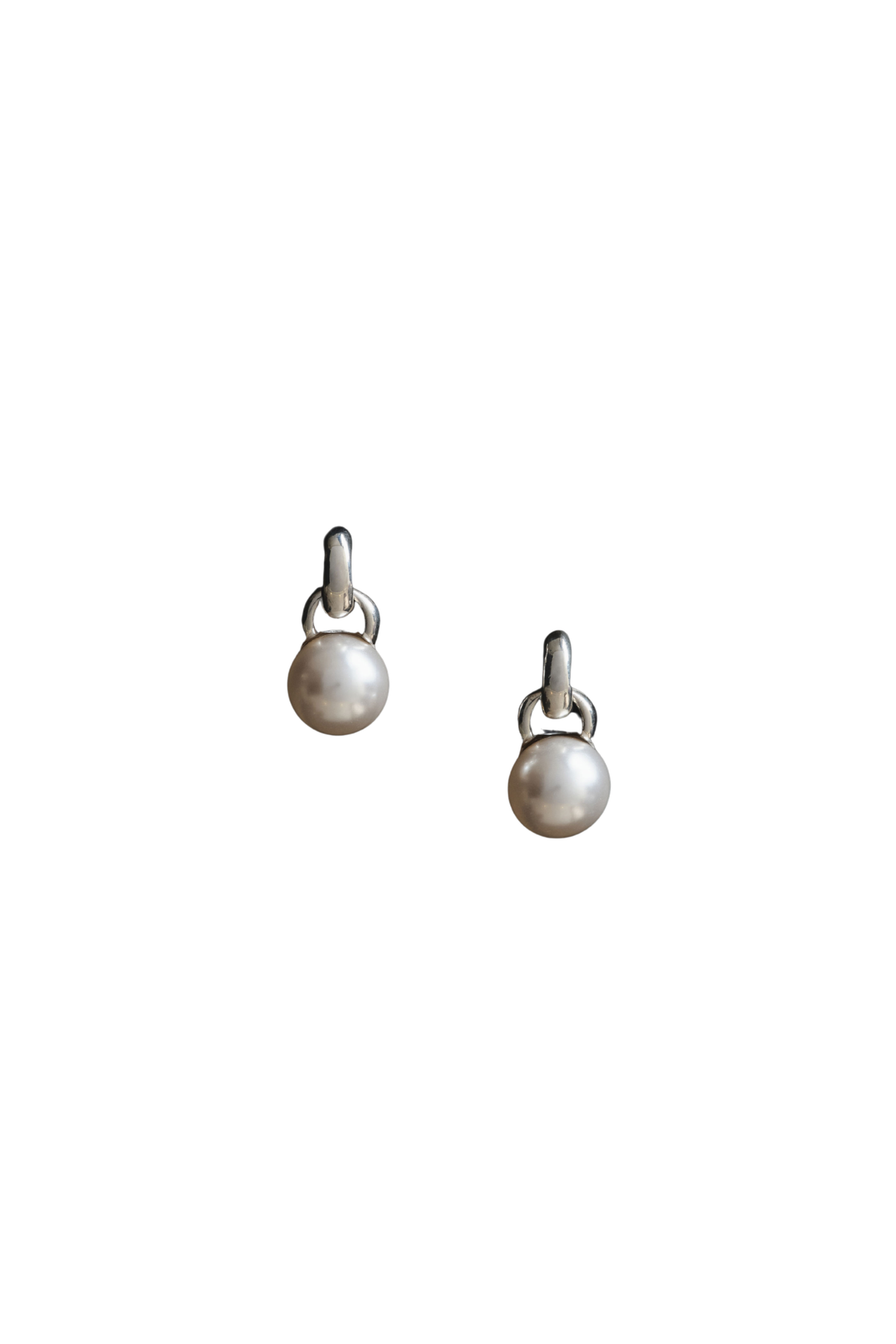Everyday Pearl Earrings