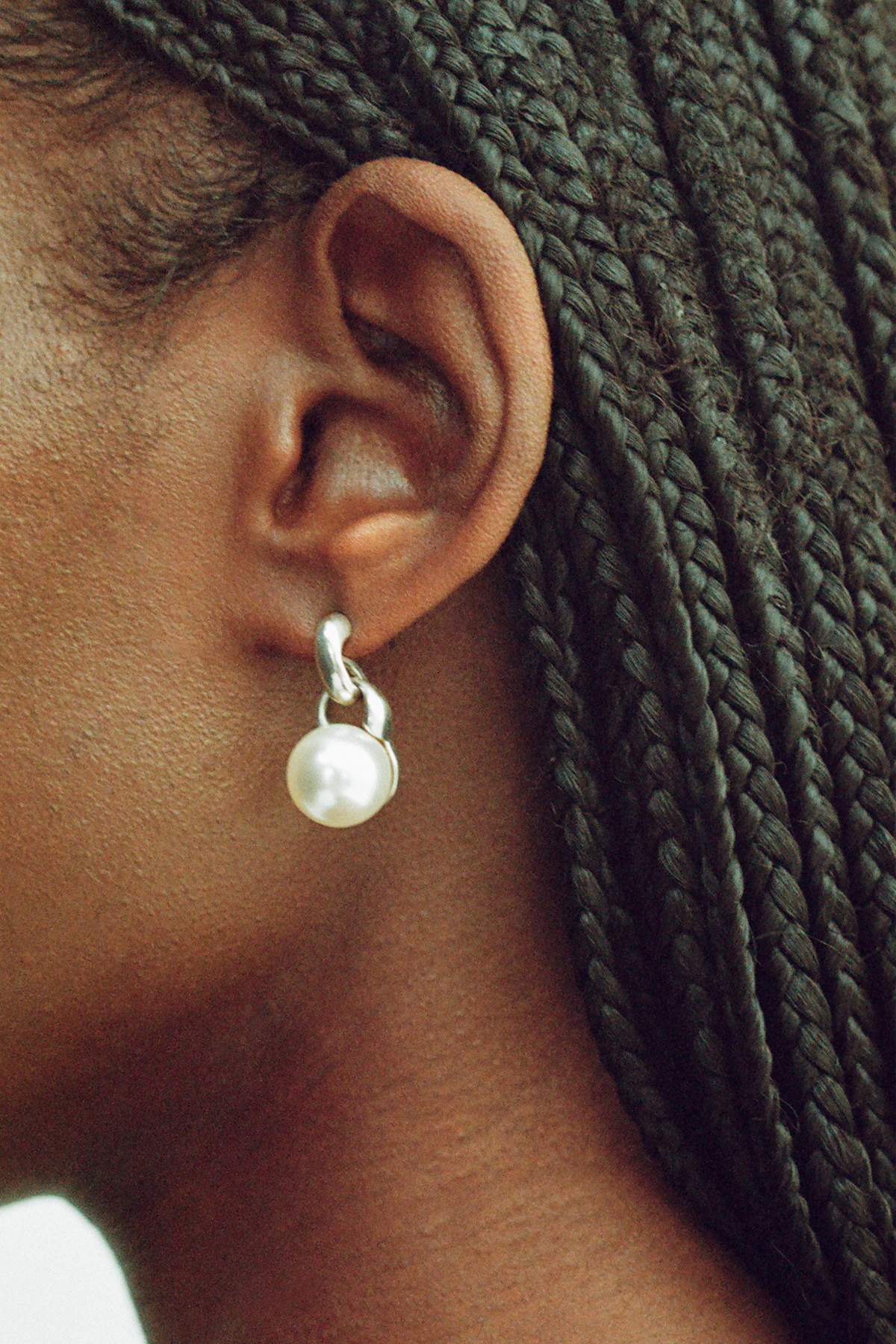 Everyday Pearl Earrings