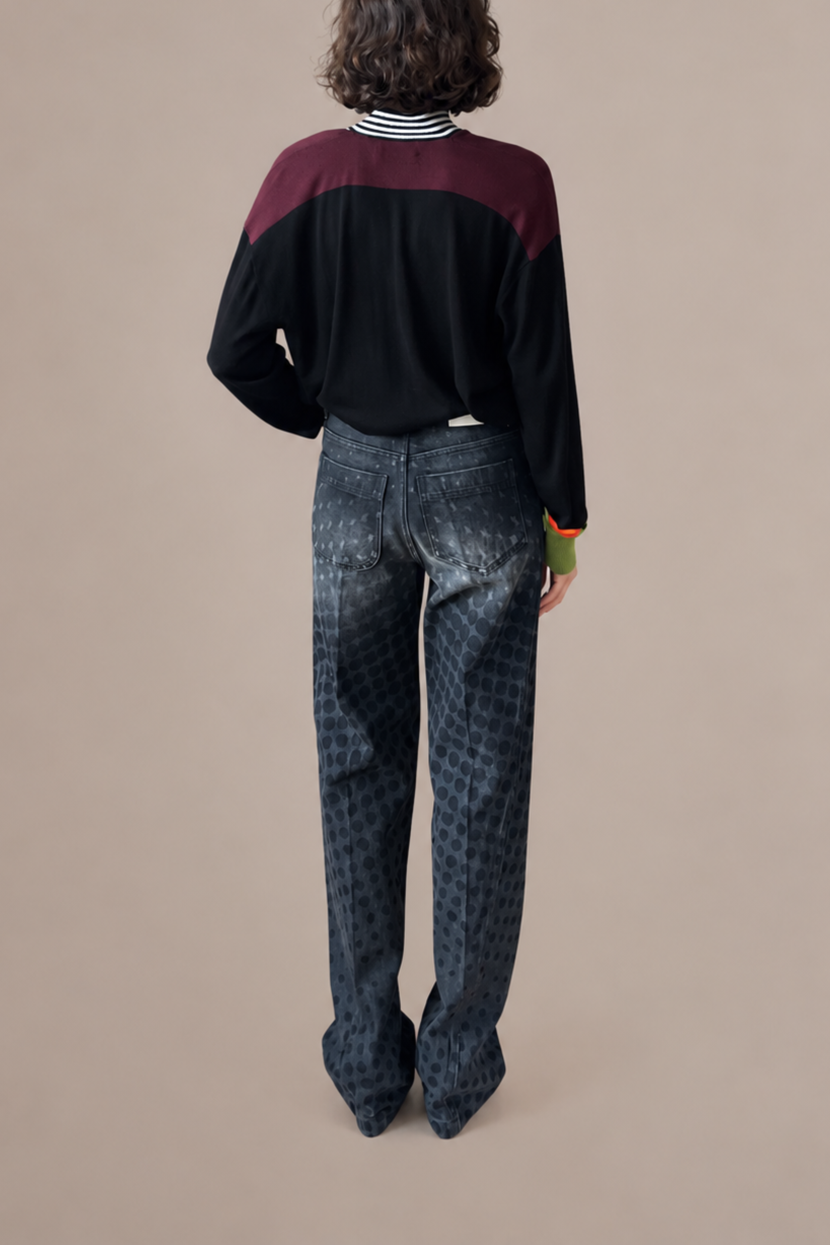 Silk Colorblocked V-Neck W/ Scarf