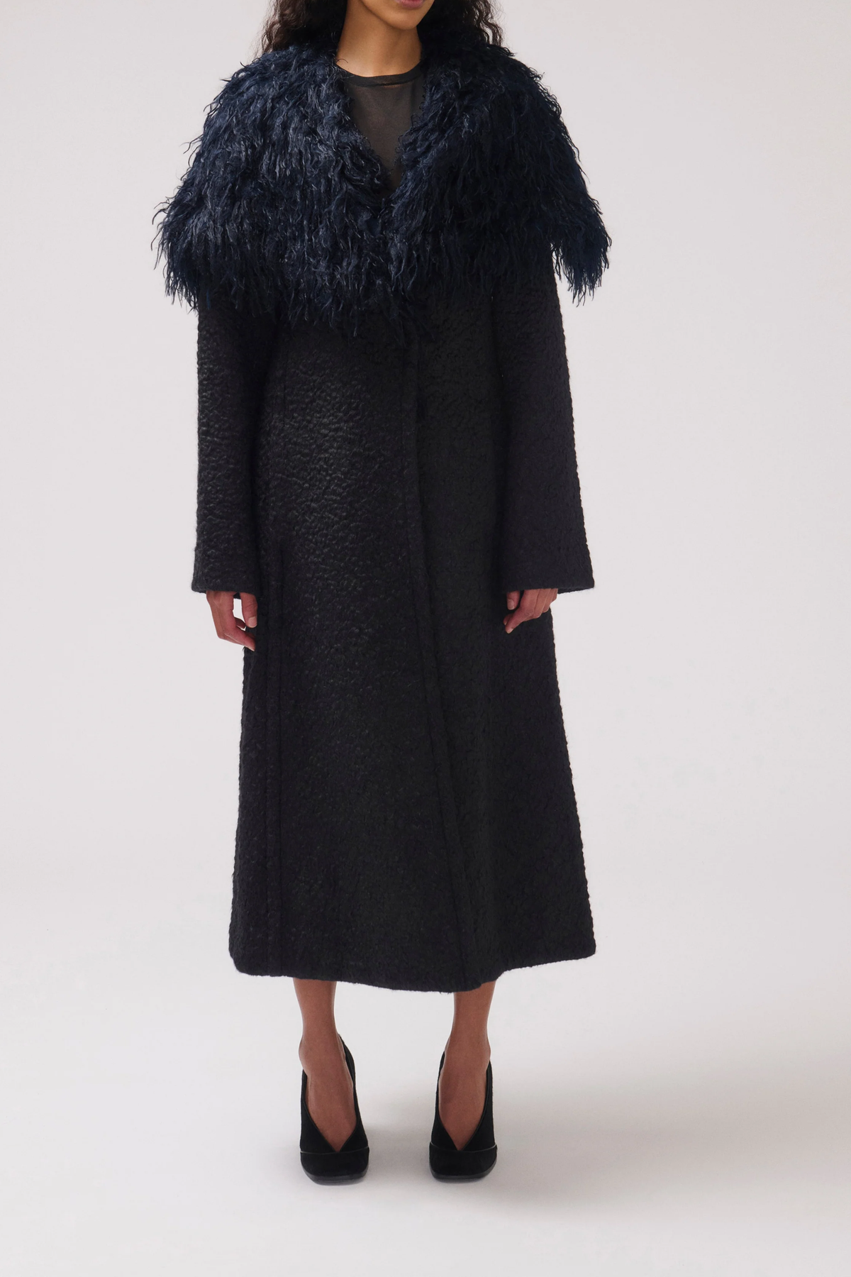 Ave Coat - Black