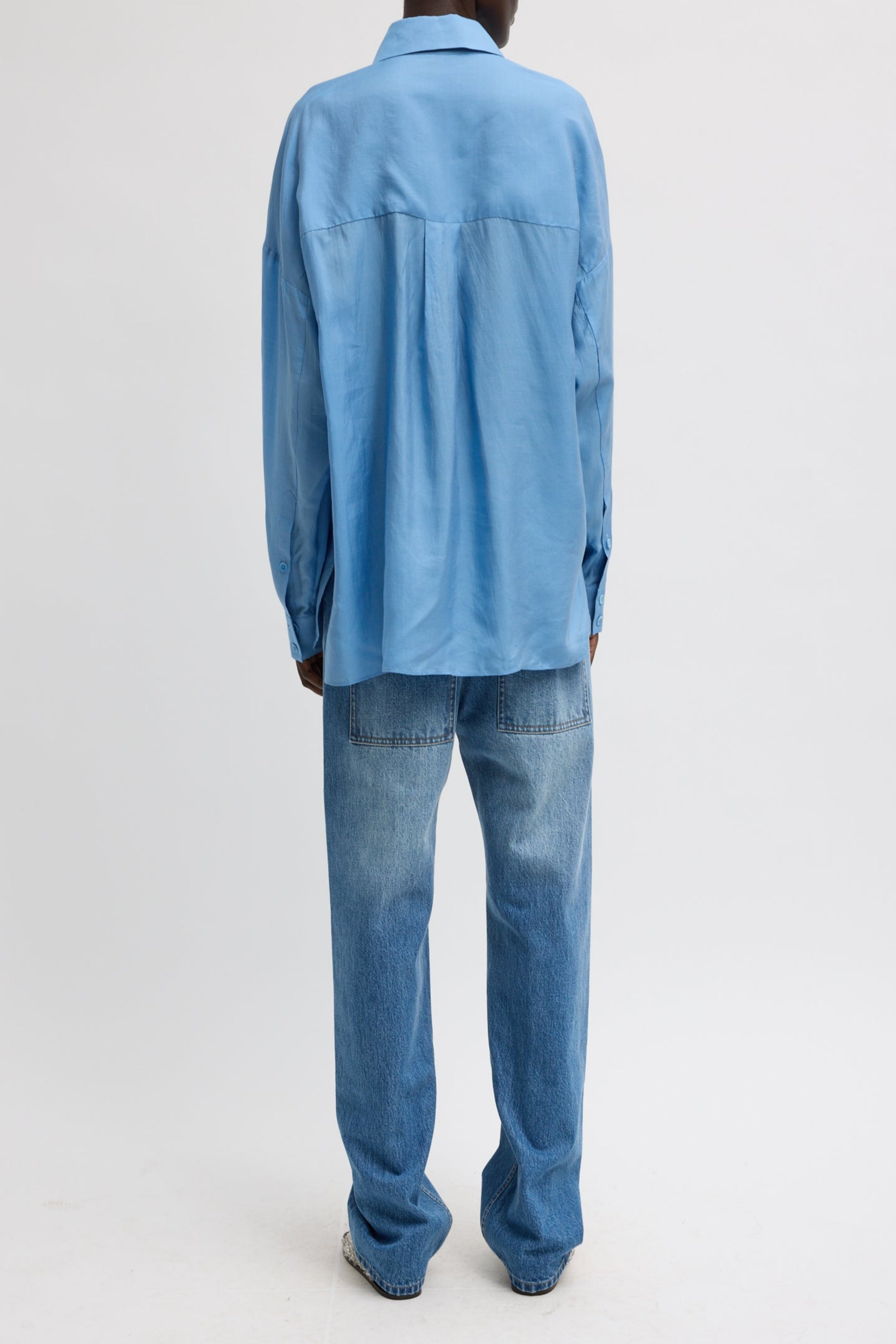 ULTRA LIGHT SILK TENCEL OVERSIZED SHIRT